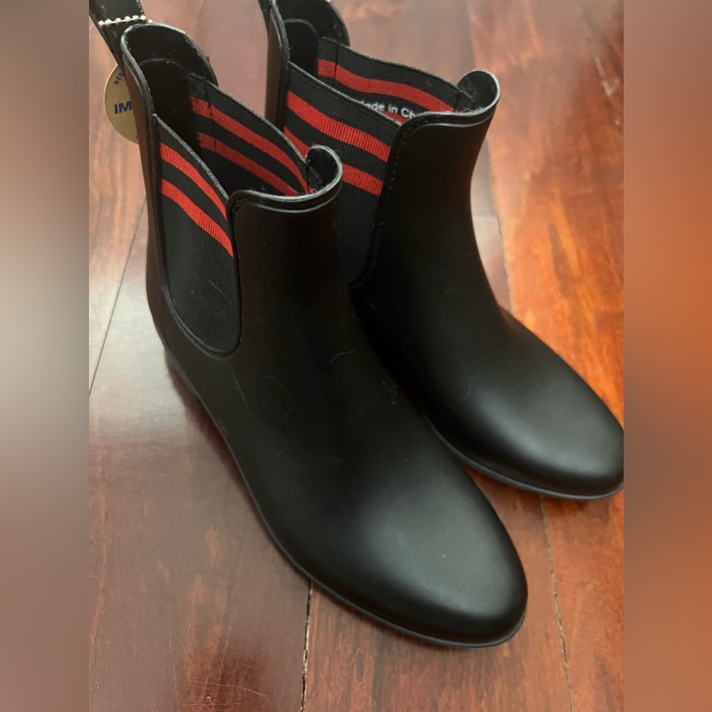 Woman’s rain boots